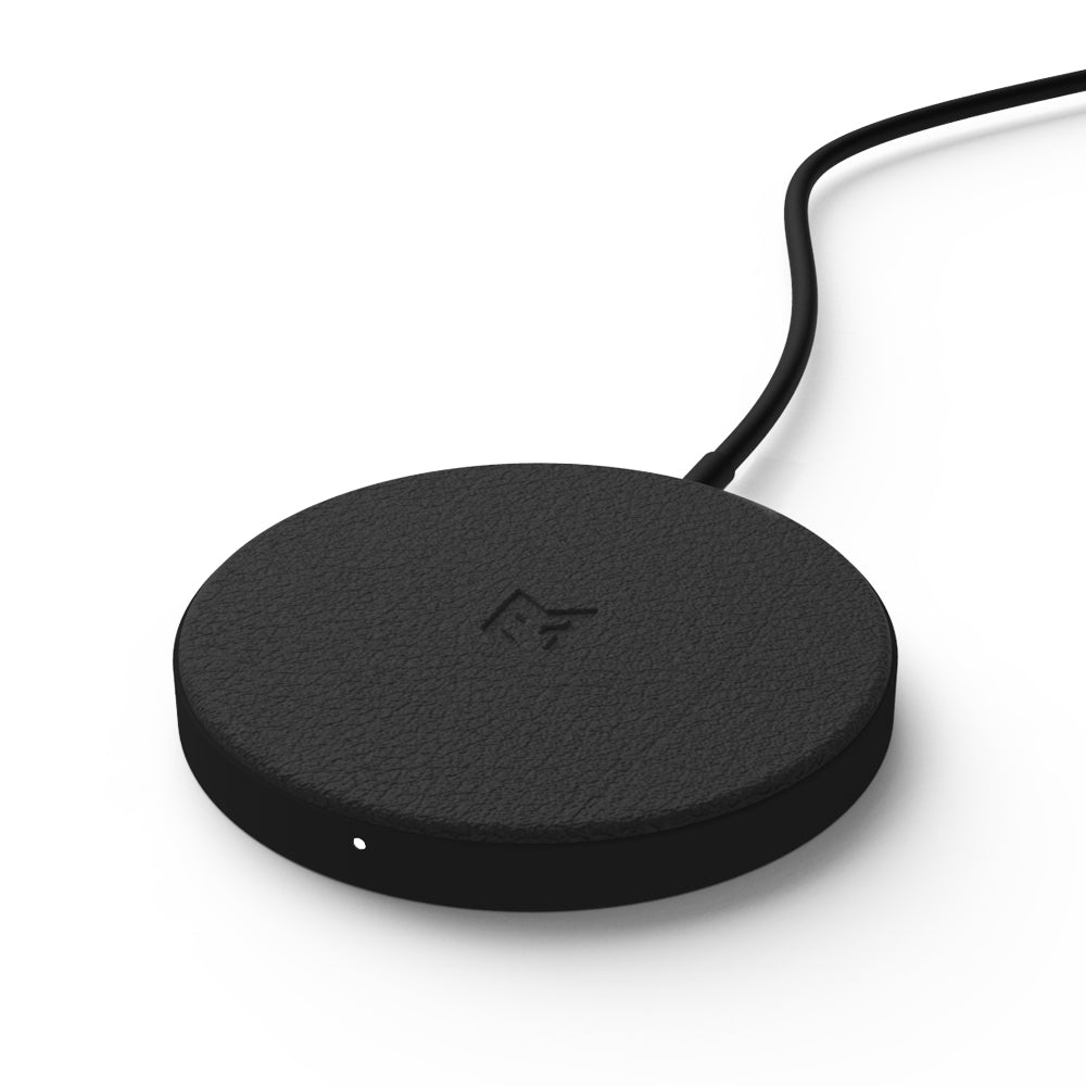 EFM FLUX ELeather Wireless Charging Pad - With 20W Wall Charger and MagSage compatibility